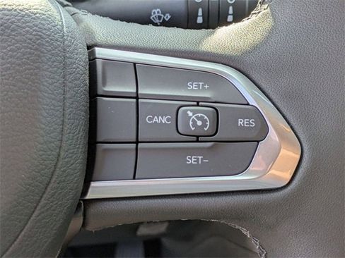 New 2026 Jeep Compass Latitude image 21