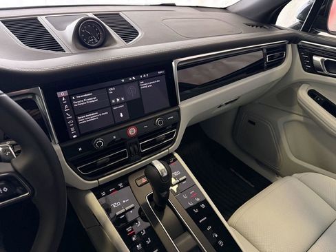 New 2026 Porsche Macan S AWD/4WD image 18