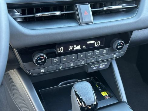 New 2026 Subaru Outback Touring XT AWD/4WD image 24