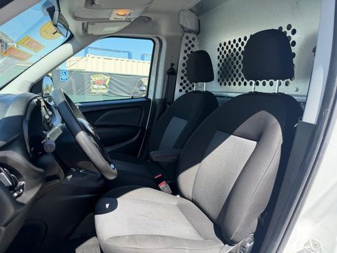 Used 2022 RAM ProMaster City Tradesman FWD image 25