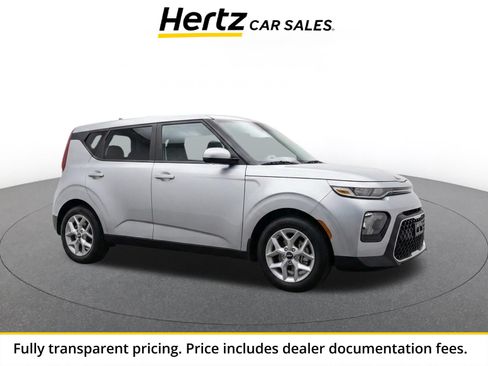 Used 2025 Kia Soul LX w/ LX Technology Package FWD image 1