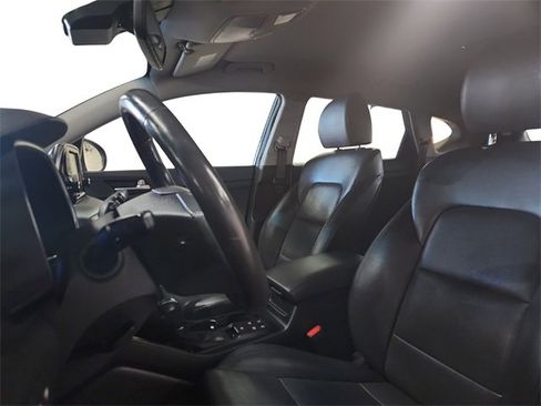 Used 2019 Hyundai Tucson Limited image 8