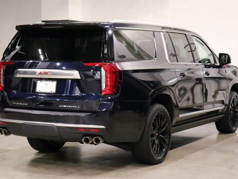 Used 2021 GMC Yukon XL Denali w/ Denali Ultimate Package image 5