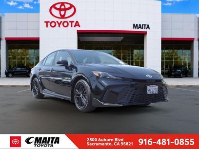 Used 2025 Toyota Camry SE w/ Convenience Package