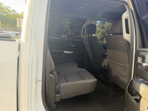 Used 2018 Chevrolet Silverado 2500 LT AWD/4WD image 21