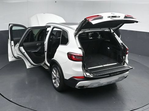 Used 2022 BMW X5 xDrive45e AWD/4WD image 59