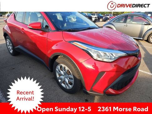 Used 2020 Toyota C-HR LE FWD image 1
