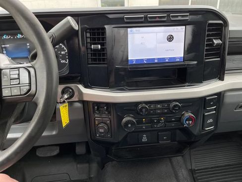 Used 2023 Ford F250 XL w/ Snow Plow/Camper Package AWD/4WD image 13