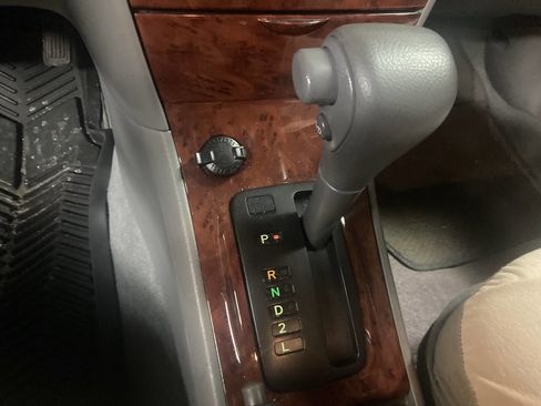 Used 2007 Toyota Corolla LE image 14