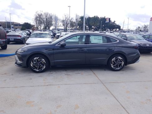 New 2026 Hyundai Sonata SEL image 4