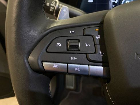 Used 2022 Cadillac CT5 V w/ Platinum Package image 19