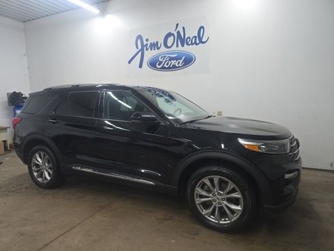 Used 2023 Ford Explorer Limited w/ Equipment Group 301A image 1