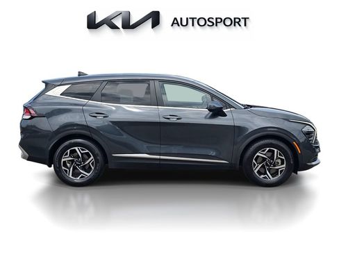 Certified 2024 Kia Sportage LX FWD image 7
