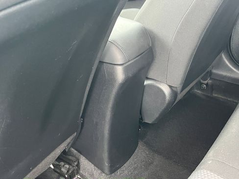 Used 2025 Kia Soul LX w/ LX Technology Package image 23