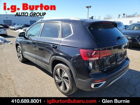 Used 2024 Volkswagen Taos SE image 4