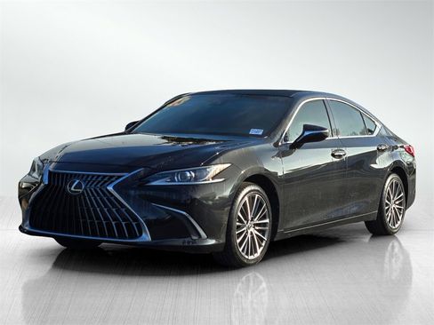 Used 2023 Lexus ES 300h w/ Premium Package image 8