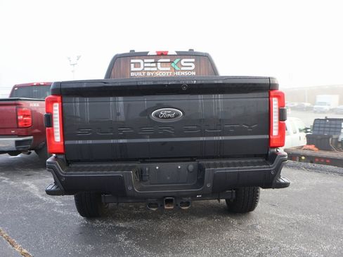 Used 2023 Ford F250 XLT w/ Black Appearance Package image 11