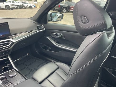Used 2023 BMW 330i xDrive Sedan w/ Convenience Package AWD/4WD image 24