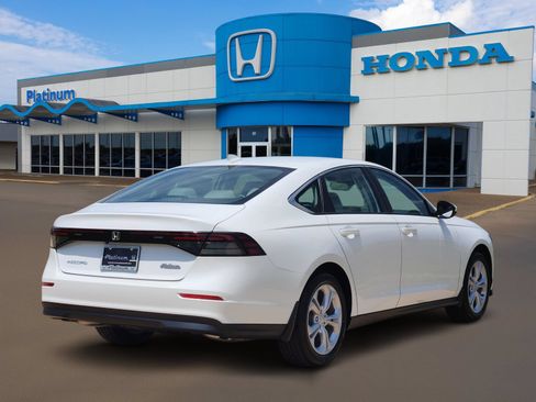 New 2026 Honda Accord LX image 4