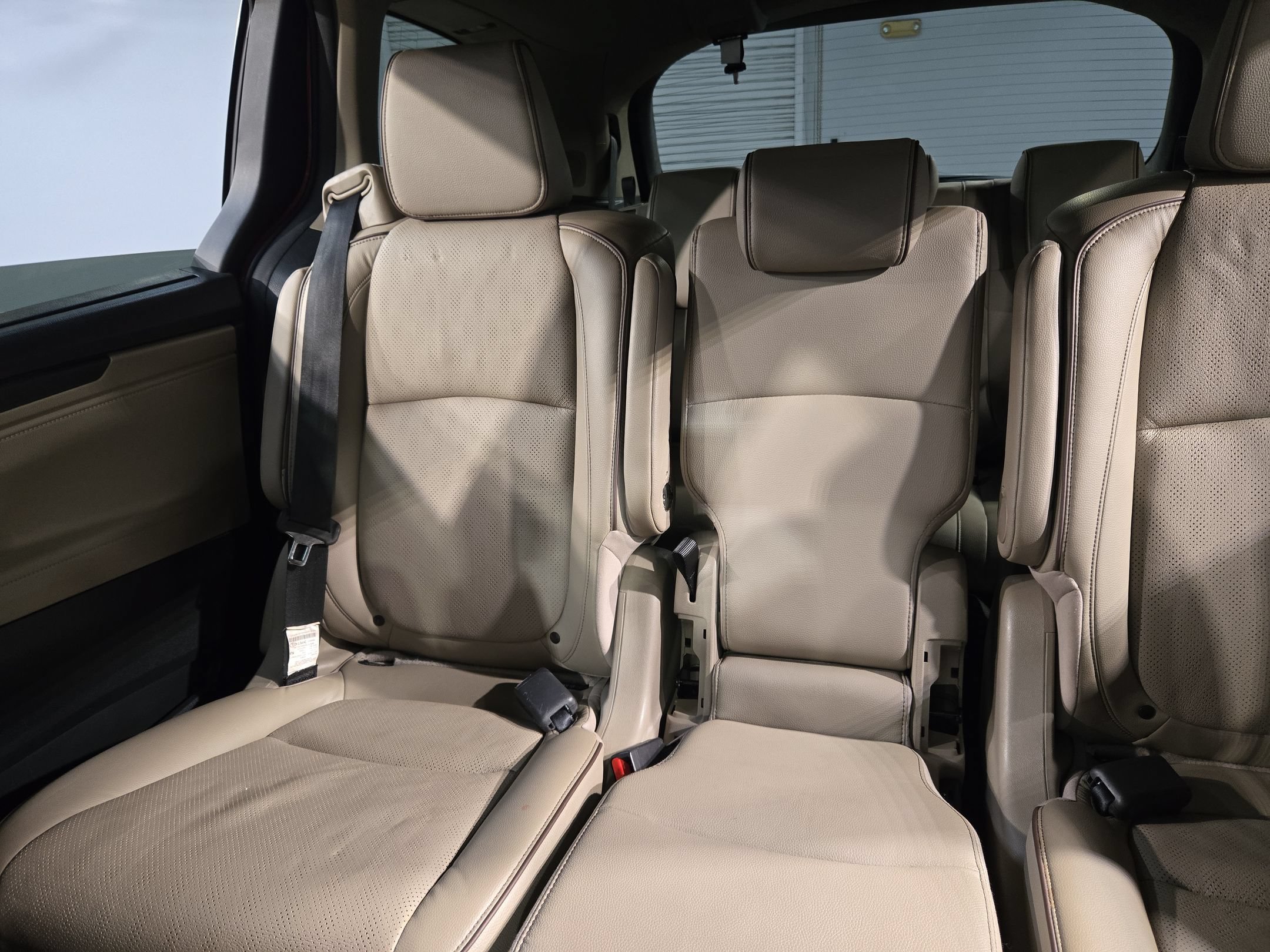 Used 2023 Honda Odyssey Elite image 12