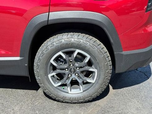 New 2026 Chevrolet Equinox ACTIV AWD/4WD image 5