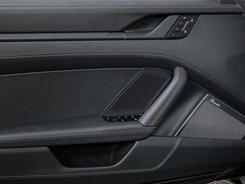 New 2026 Porsche 911 GTS image 6