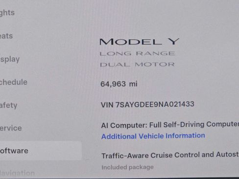 Used 2022 Tesla Model Y Long Range AWD/4WD image 25