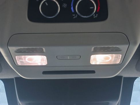 Used 2022 Ford Transit 350 XLT image 25