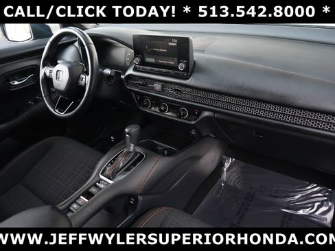 Used 2025 Honda HR-V Sport image 33