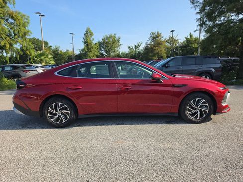 New 2026 Hyundai Sonata Blue FWD image 8