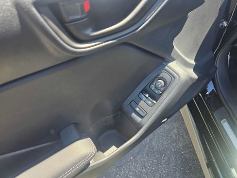 Used 2025 Toyota GR86 Premium w/ ALL Weather Mat Package (TMS) RWD image 15