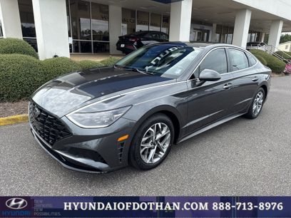 Certified 2023 Hyundai Sonata SEL w/ Convenience Package