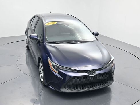 Used 2022 Toyota Corolla LE image 45