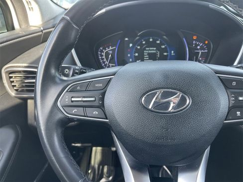Used 2020 Hyundai Santa Fe SEL image 17
