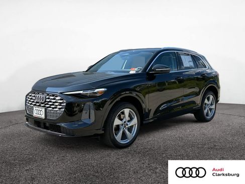 New 2025 Audi Q5 Premium Plus image 1