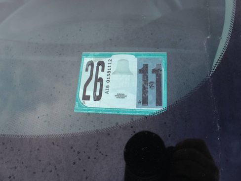 Used 2017 Chevrolet Silverado 1500 LT w/ Redline Edition image 9