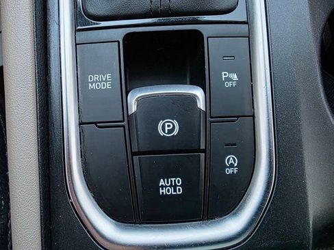 Used 2020 Hyundai Santa Fe SEL w/ Convenience + Premium Package image 38