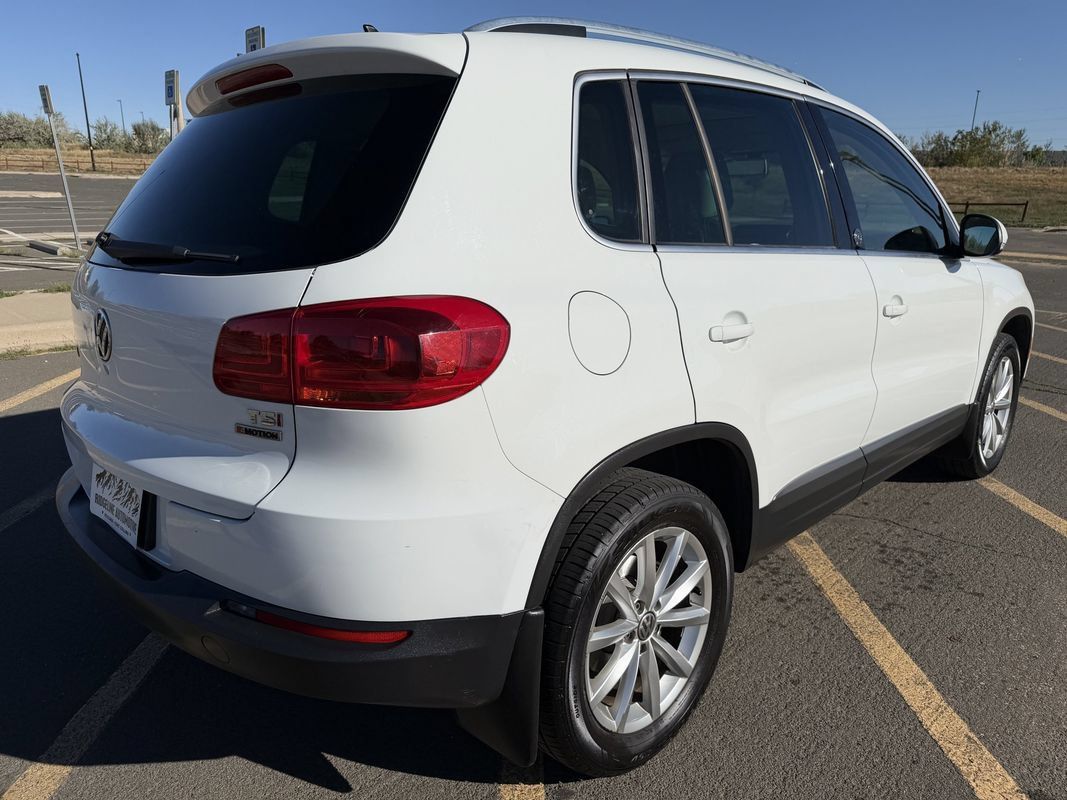 Used 2017 Volkswagen Tiguan Wolfsburg Edition AWD/4WD image 4