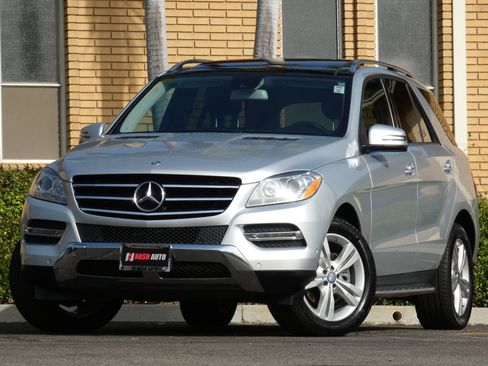 Used 2015 Mercedes-Benz ML 350 4MATIC image 4