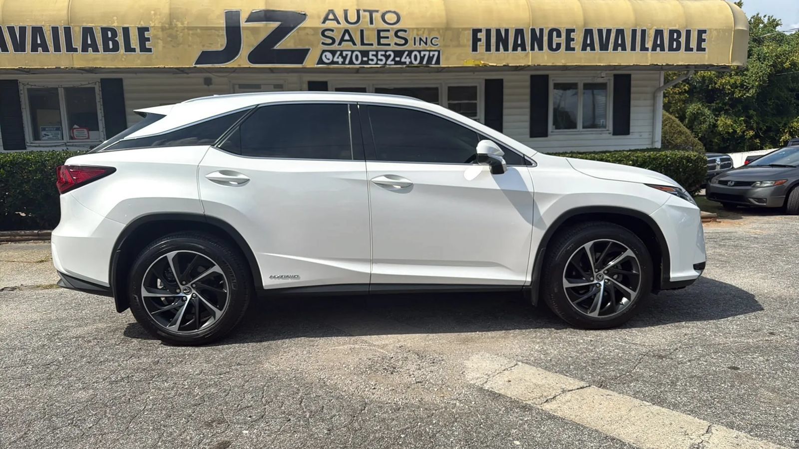 Used 2019 Lexus RX 450h AWD w/ Luxury Package image 8