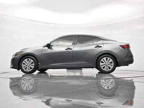 Used 2024 Nissan Sentra S FWD image 41