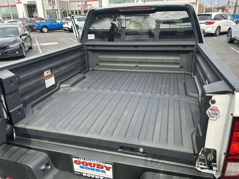 Used 2025 Honda Ridgeline TrailSport image 22