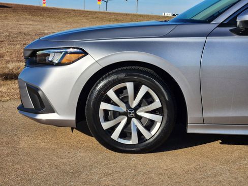 Used 2024 Honda Civic LX image 13