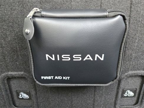 Certified 2023 Nissan Rogue SV image 32