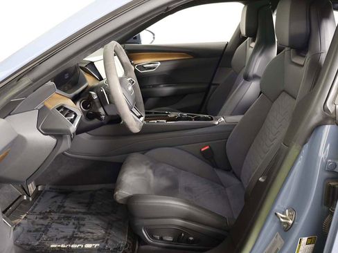 Used 2023 Audi e-tron GT Premium Plus AWD/4WD image 32