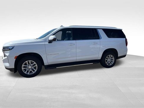 Used 2023 Chevrolet Suburban LT AWD/4WD image 8