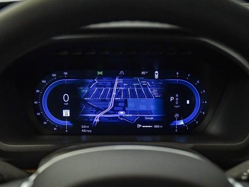 Certified 2025 Volvo XC90 B6 Plus image 29