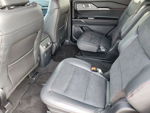 New 2026 Ford Explorer ST image 28