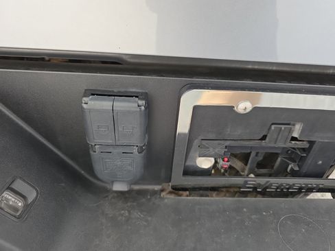 Used 2024 GMC Sierra 2500 Denali Ultimate w/ Max Trailering Package image 21