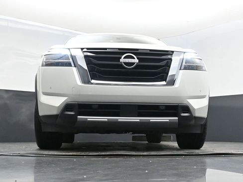 Used 2024 Nissan Pathfinder SL image 46
